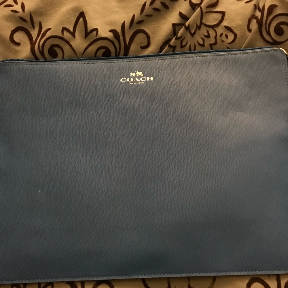Coach clutch bag - Picture 4 of 4